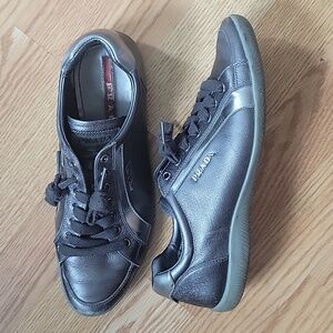 Prada Sneakers 9w